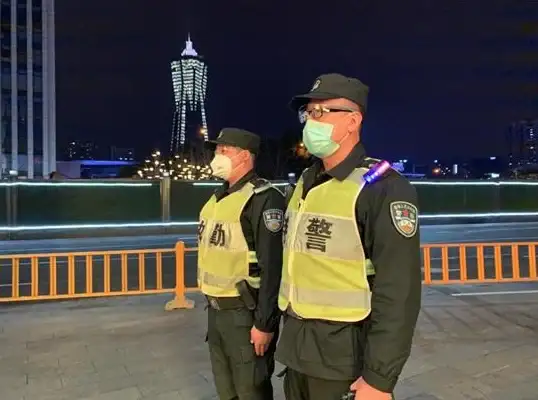 VPS优惠🎉主机特惠 傲游主机限时双重福利：全场6.8折，充值立享68元赠送