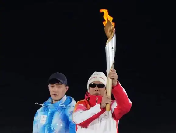 🔥实用攻略🔥技巧秘籍🔥重返未来：1999微光层300高效通关全解析！