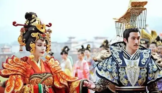 💥强力阵容💥五星战神💥无尽梦回》最强五星英雄全解析+顶级搭配指南！