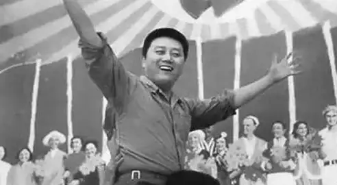 游戏揭秘⚡策略解析⚡暴吵萌厨小费翻倍背后机制大揭秘！