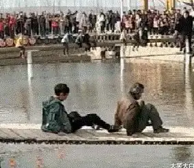 解锁技巧🔑手机密码忘了怎么解锁，小鱼教你快速恢复手机使用