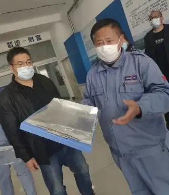 数据库管理 信息展示 循环窗口便捷显示数据库内容，自动更新高效管理