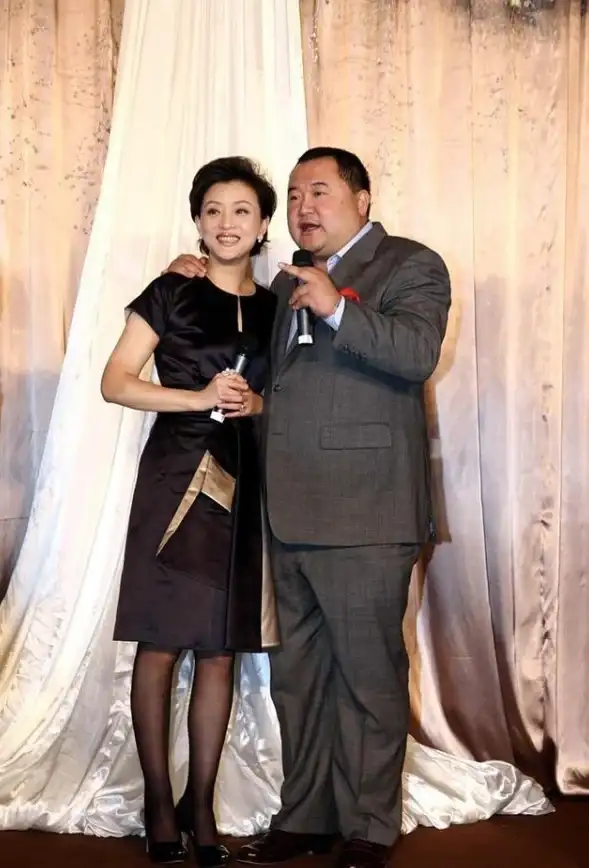 职场秘笈◆假期攻略◆家族挑战 破解《就我眼神好》假期回家关卡实用秘诀！
