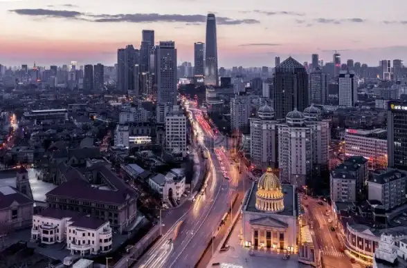 攻略指南🌆选择推荐：城市天际线入门地图最佳选择解析
