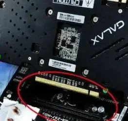 电脑技巧💻黑屏应急：遇到电脑黑屏别慌，五个实用方法帮你快速修复