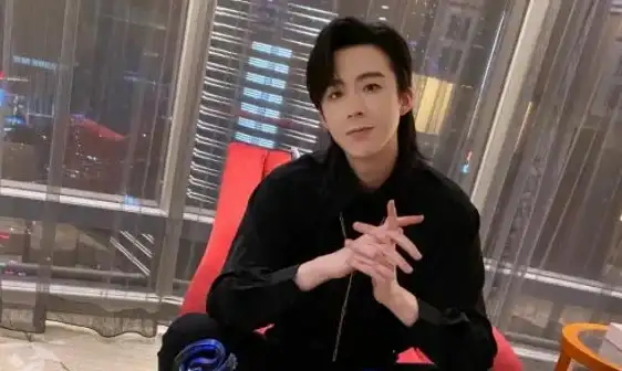 如何在《小度》中快速解绑QQ音乐账号教程