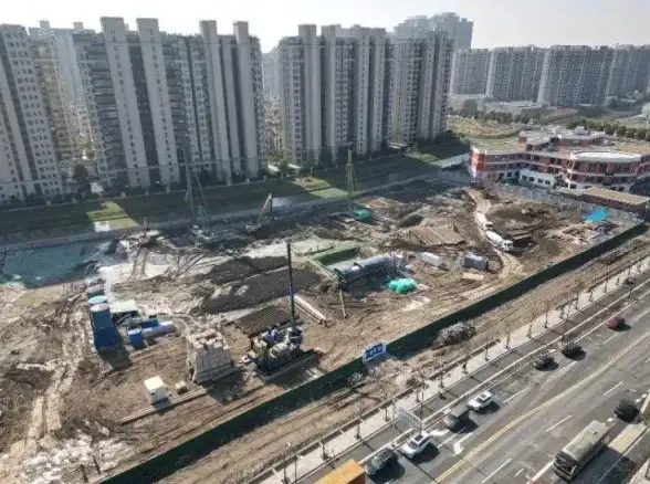 🔥恐怖巨作】极限挑战！2025最佳地下室恐怖手游震撼来袭
