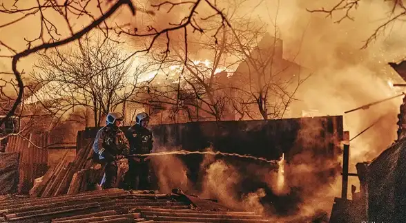 🔥精彩攻略！佣兵小镇》平民玩家必备超强阵容分享指南