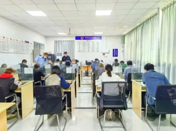 驾考宝典 驾校一点通下载，轻松掌握科目一到科目四全流程