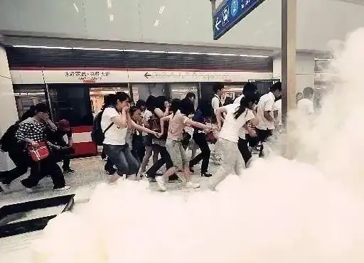 实用技巧🔥地铁逃生倍镜体验深度对比分析揭秘