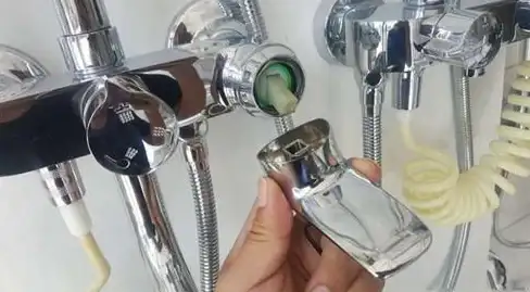装机新手指南｜超实用技巧上线！正确卸下主机侧盖详解【硬件教程】