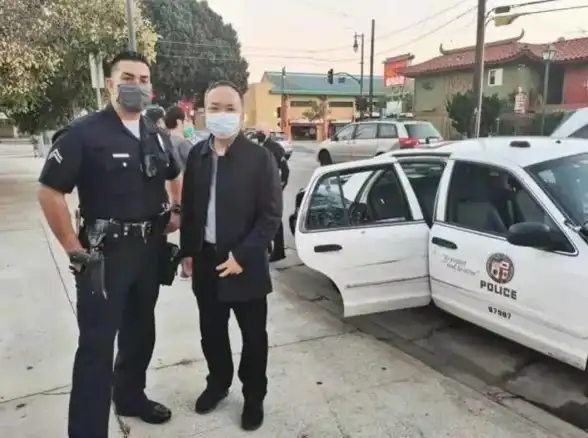耐用测试🔥质量保障🔥创新材料丨a博士行李箱超强耐用性测评