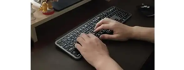 Win11技巧🖥左下角文字关闭方法详解，轻松操作指南