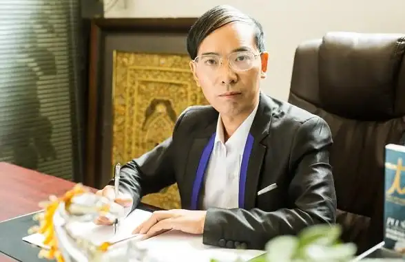 丝绸惊喜◆工艺揭秘◆实测体验｜蚕吐丝能马上用？真相来了！