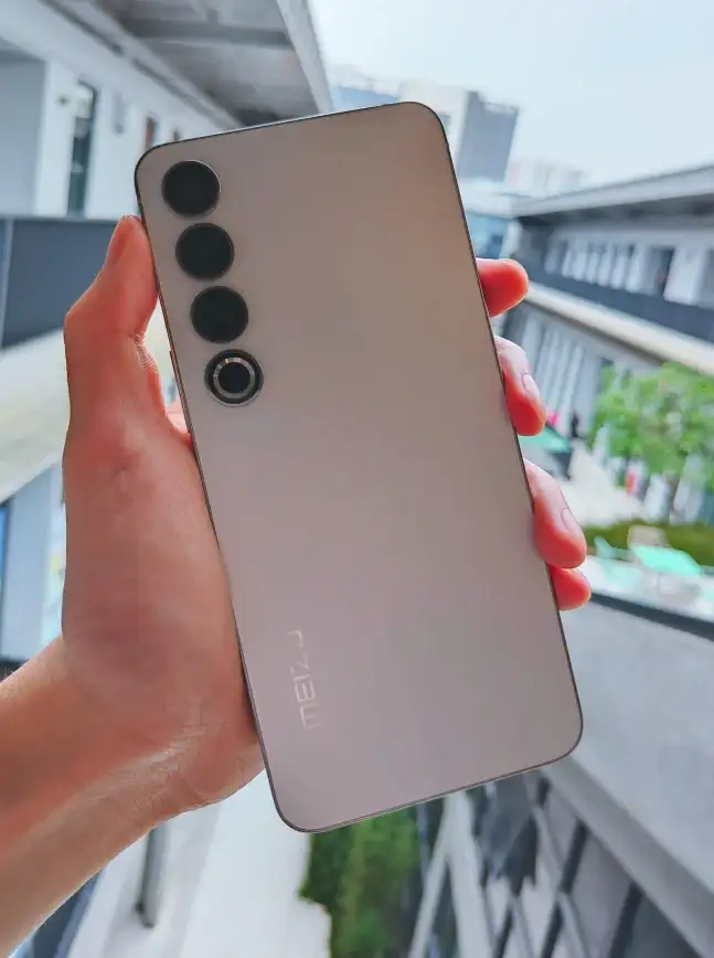 测评报告📱魅族手机用户体验深度测评：优缺点全面解析
