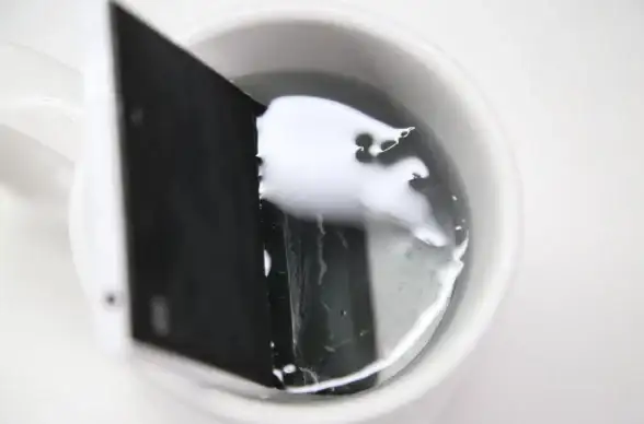 降温技巧📱手机发热严重影响使用？试试这些简单方法快速降温