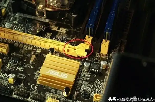 服务器维护 硬盘故障排查：服务器硬盘灯报警时如何高效诊断与快速解决问题