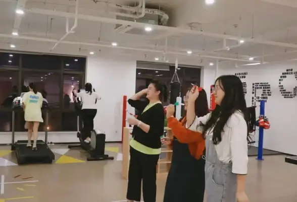 还在找免费的运动记录软件？悦动圈App精准计步，AI健身课程一应俱全！