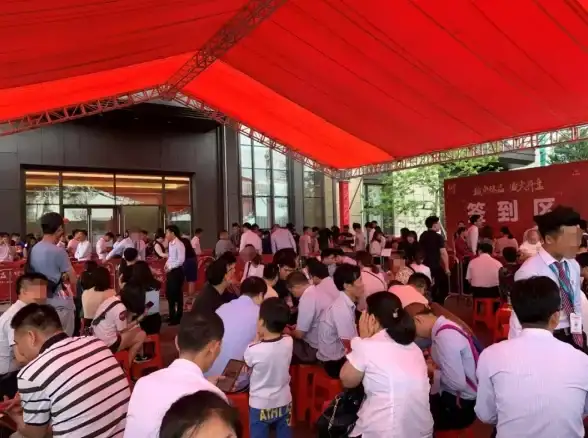 还在为活动现场管理发愁？试试准到APP，签到统计互动全搞定！