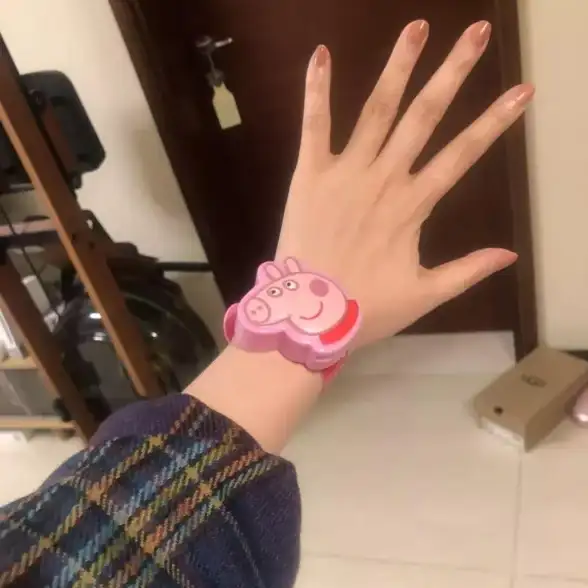 想在智能手表上轻松刷短视频？抖音手表版让你随时随地畅享热门内容！